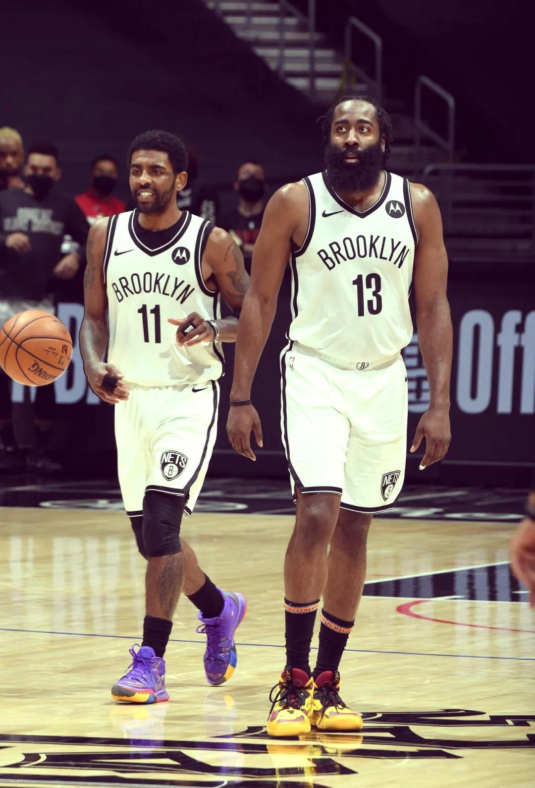 开云体育下载-篮网击败黄蜂,继续领跑东部