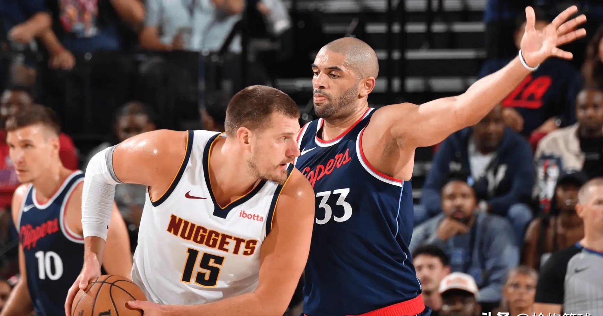 快船客场大胜掘金,延续六连胜 快船客场大胜掘金,延续六连胜