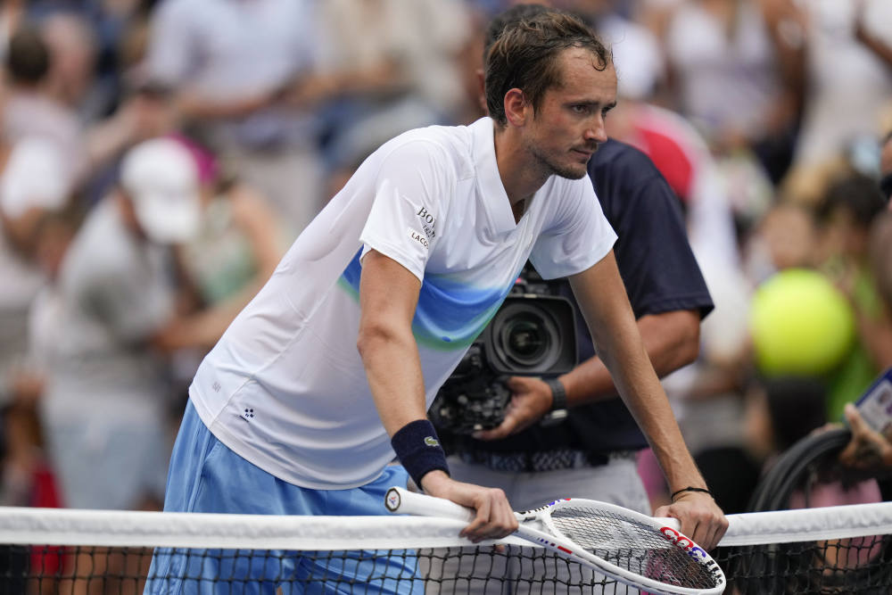 开云体育平台APP-温网轻取美网，梅德韦杰夫刷新纪录