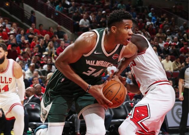 四川队轻取新疆队,字母哥点燃赛场 四川队轻取新疆队,字母哥点燃赛场