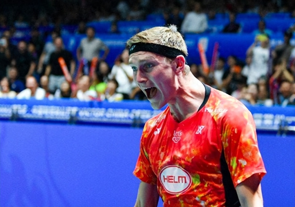 中国队绝杀马来西亚队,安赛龙统治全场 中国队绝杀马来西亚队,安赛龙统治全场