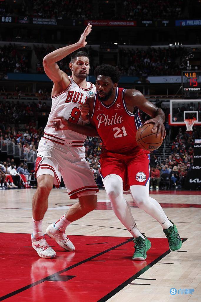 开云下载-武切维奇稳定输出不掉线,上海队巅峰对决胜出76人