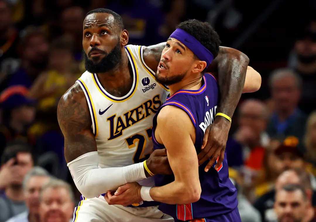 开云体育官方网站-76人压哨击败尼克斯,詹姆斯成为关键先生